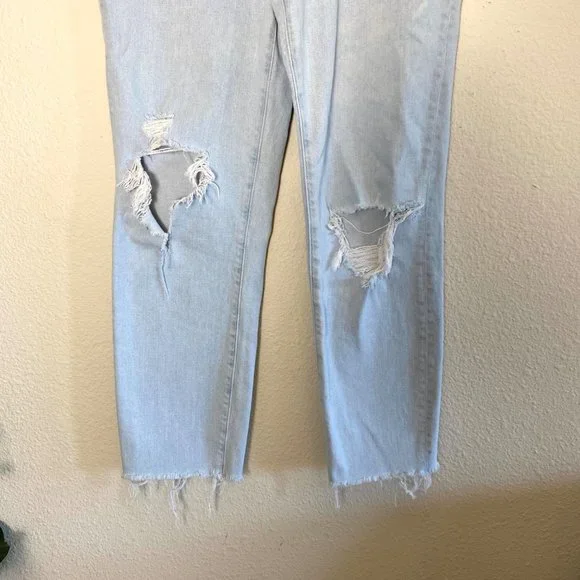 Madewell The Momjean Harman Wash High Rise Raw Hem Light Blue Distressed 28 - Picture 7 of 10